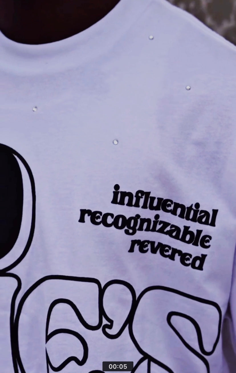 NO ONE'S COMING BOX TEE image 1